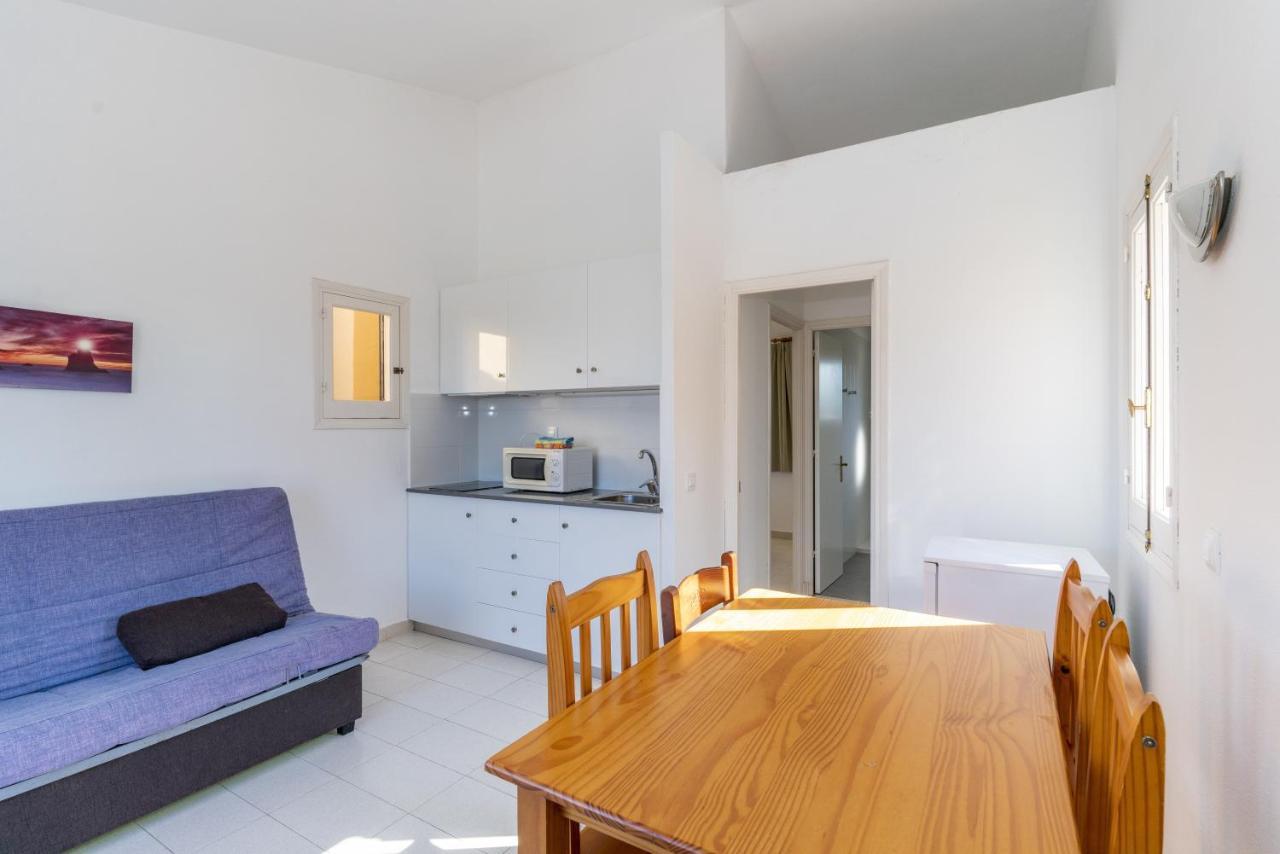 Apartamentos Ses Anneres Cala'N Blanes  Εξωτερικό φωτογραφία